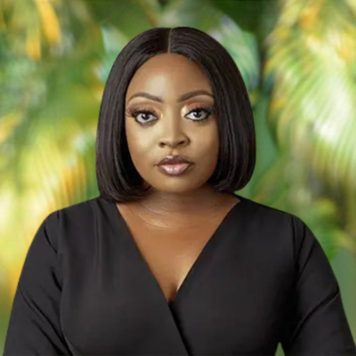 Trish Thomas Head Shot